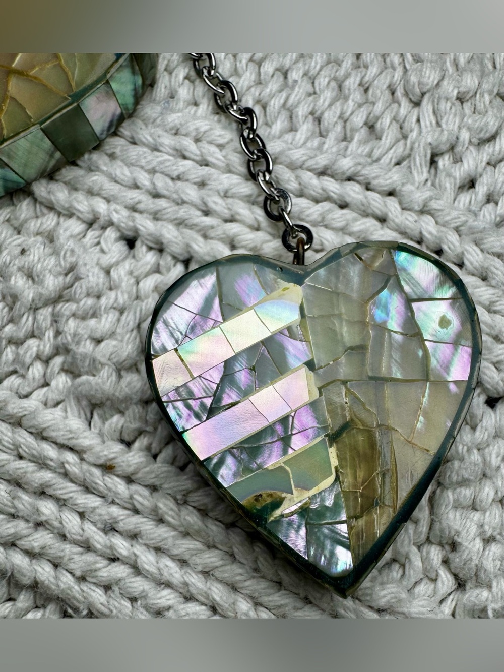 RARE Signed Miriam Haskell Pearl Bead Necklace with Abalone Heart Pendants #1276 - Picture 14 of 16
